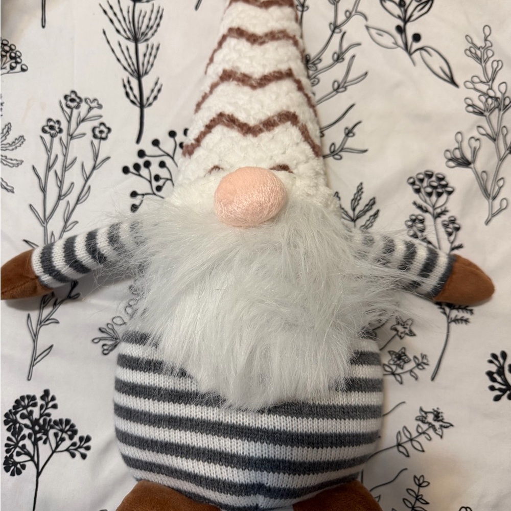 Little Toasties New Zealand George the Gnome Heat &Hug Plush Stuffed Animal